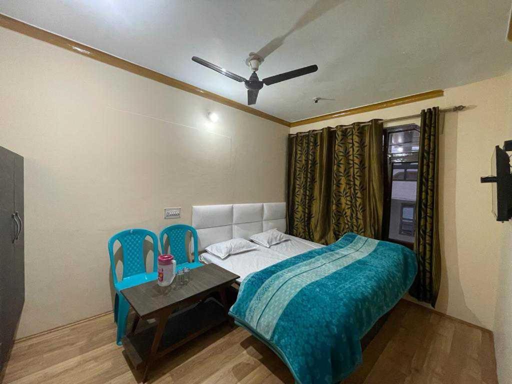 Hotel O Desire Guest House Сринагар Экстерьер фото
